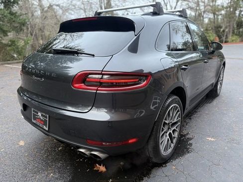 Used 2017 Porsche Macan S image 5