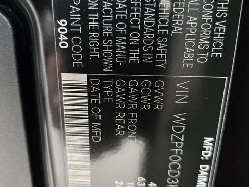 Used 2019 Mercedes-Benz Sprinter 2500 image 25