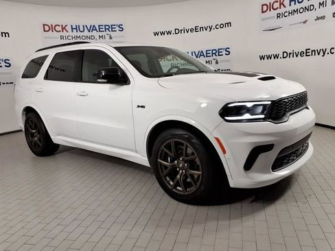 Used 2025 Dodge Durango R/T image 3