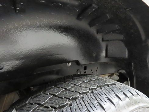 Used 2025 Ford F250 Platinum image 36