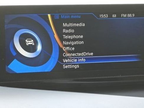 Used 2016 BMW i8 image 9