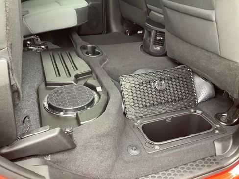 Used 2024 RAM 2500 Big Horn w/ Bed Utility Group image 34