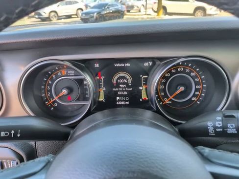 Used 2021 Jeep Wrangler Unlimited Sport AWD/4WD image 22