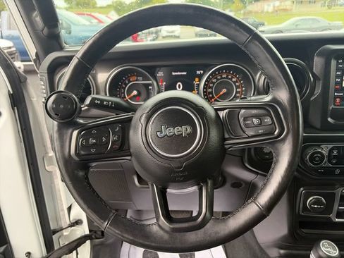 Used 2020 Jeep Wrangler Unlimited Sport AWD/4WD image 18