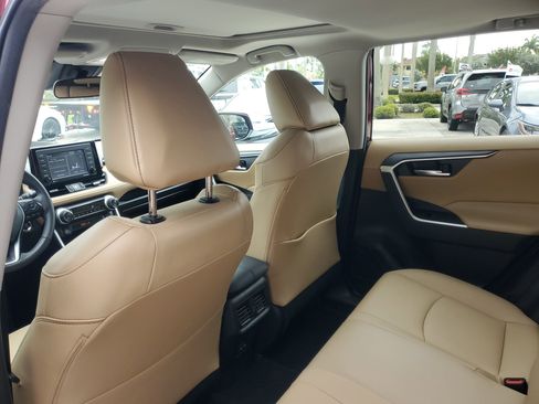 Certified 2022 Toyota RAV4 XLE Premium image 13