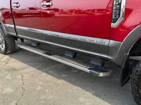 Used 2019 Ford F250 Lariat w/ Lariat Ultimate Package image 13