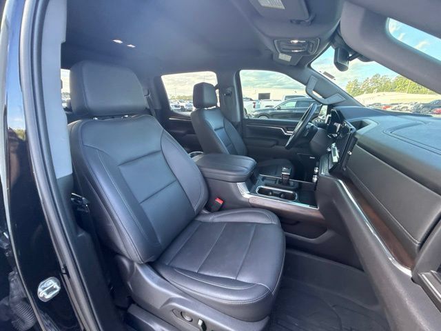 Used 2024 GMC Sierra 1500 SLT w/ SLT Premium Package AWD/4WD image 22