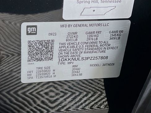 Used 2023 GMC Acadia SLT w/ Technology Package image 34