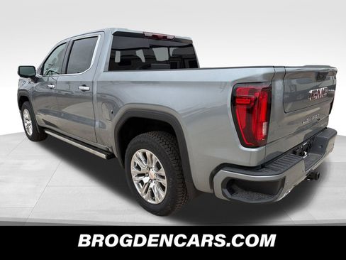 New 2026 GMC Sierra 1500 Denali w/ Technology Package AWD/4WD image 6