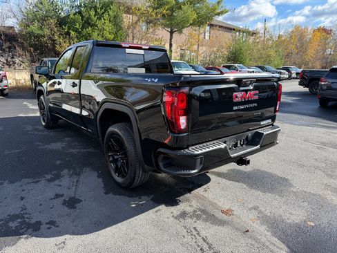 New 2026 GMC Sierra 1500 Elevation image 3