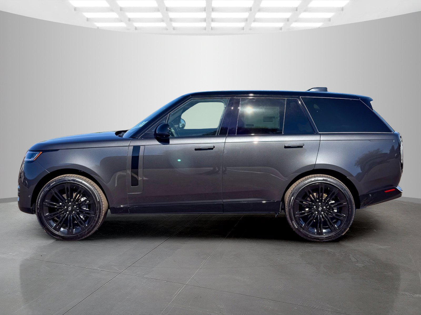 New 2027 Land Rover Range Rover SE AWD/4WD image 2