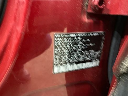 Used 2019 Volkswagen Tiguan SE image 27