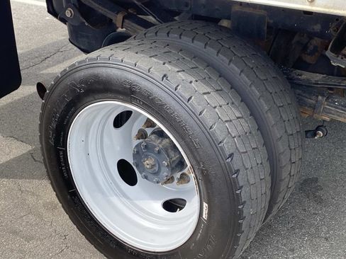 Used 2022 RAM 4500 Tradesman RWD image 11