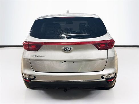 Used 2020 Kia Sportage LX image 6
