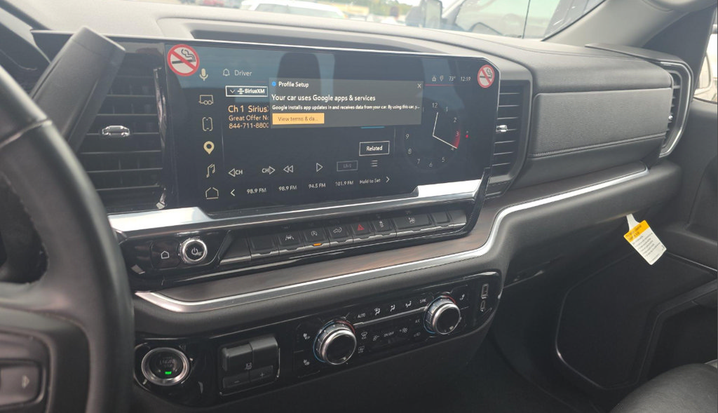 Used 2025 GMC Sierra 1500 SLT AWD/4WD image 11
