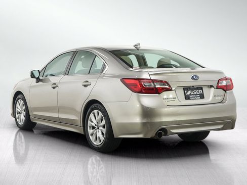 Used 2017 Subaru Legacy 2.5i Premium AWD/4WD image 3