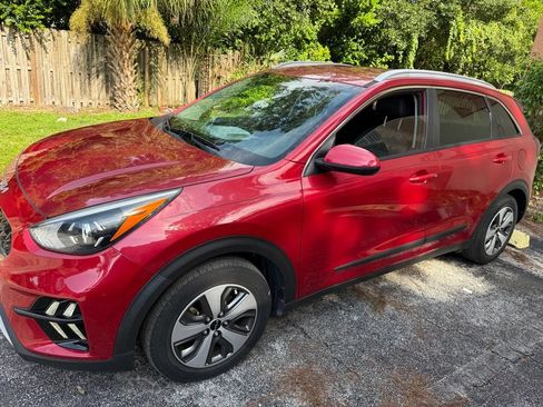 Used 2022 Kia Niro LX FWD image 12