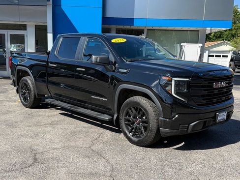 Used 2024 GMC Sierra 1500 Pro w/ Graphite Edition AWD/4WD image 3