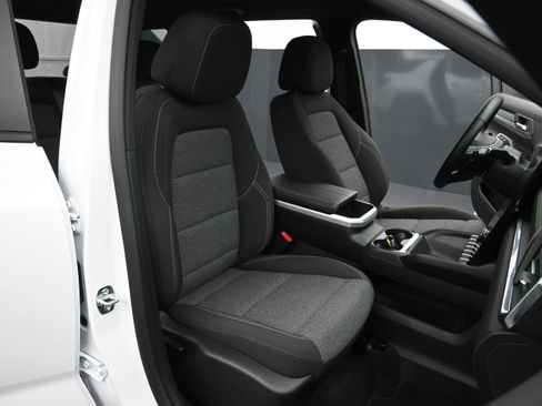 Used 2026 GMC Terrain Elevation FWD image 27