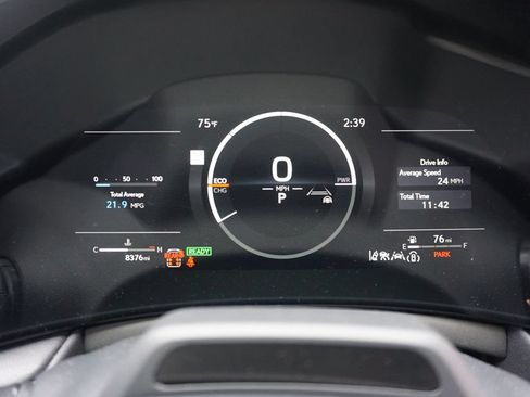 Used 2025 Lexus TX 500h AWD w/ Technology Package image 7