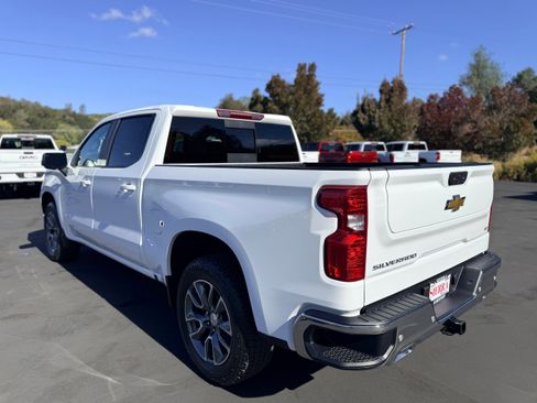 New 2026 Chevrolet Silverado 1500 LT w/ All Star Edition Plus image 6