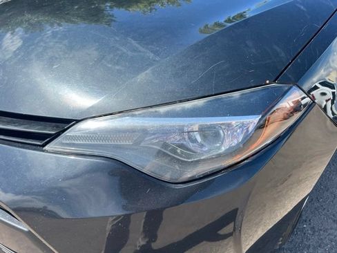 Used 2017 Toyota Corolla L w/ Carpet Mat Package (TMS) FWD image 8