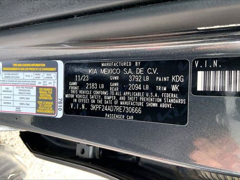 Used 2024 Kia Forte LXS w/ LXS Technology Package FWD image 29