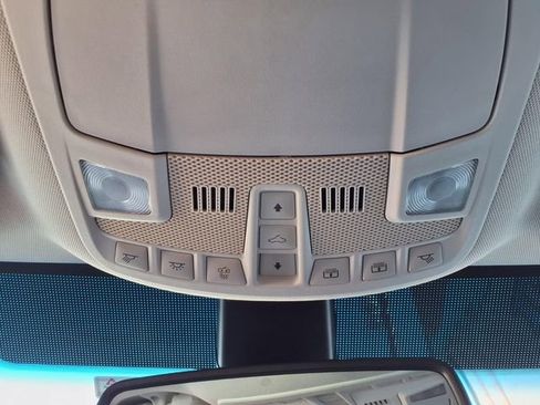 Used 2015 Ford Edge Titanium w/ Equipment Group 302A image 14