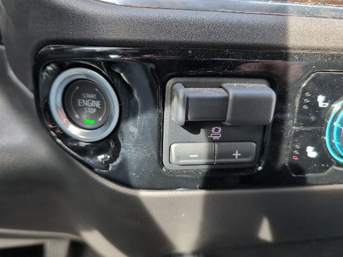 Used 2024 GMC Sierra 1500 Elevation w/ Preferred Package image 16