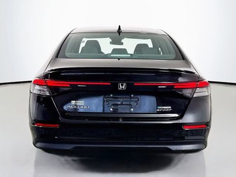 Used 2024 Honda Accord Sport image 5