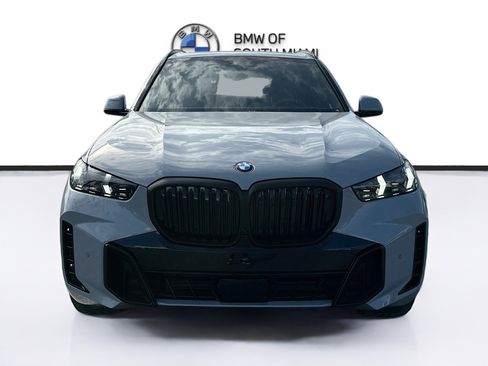 New 2026 BMW X5 sDrive40i w/ M Sport Package image 2