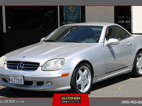 Used 2004 Mercedes-Benz SLK 320 image 1
