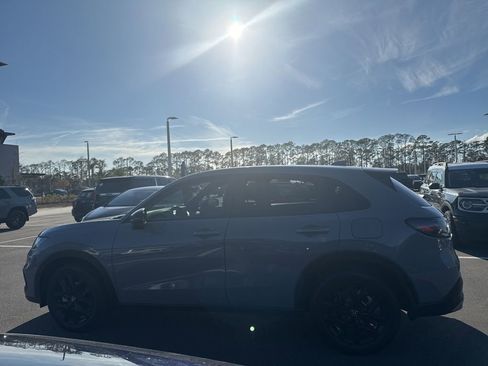 Used 2024 Honda HR-V Sport image 4