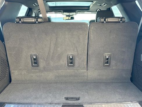 Used 2024 Chevrolet Tahoe Z71 w/ Luxury Package image 5