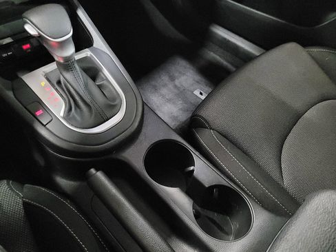 Used 2023 Kia Forte LXS image 26