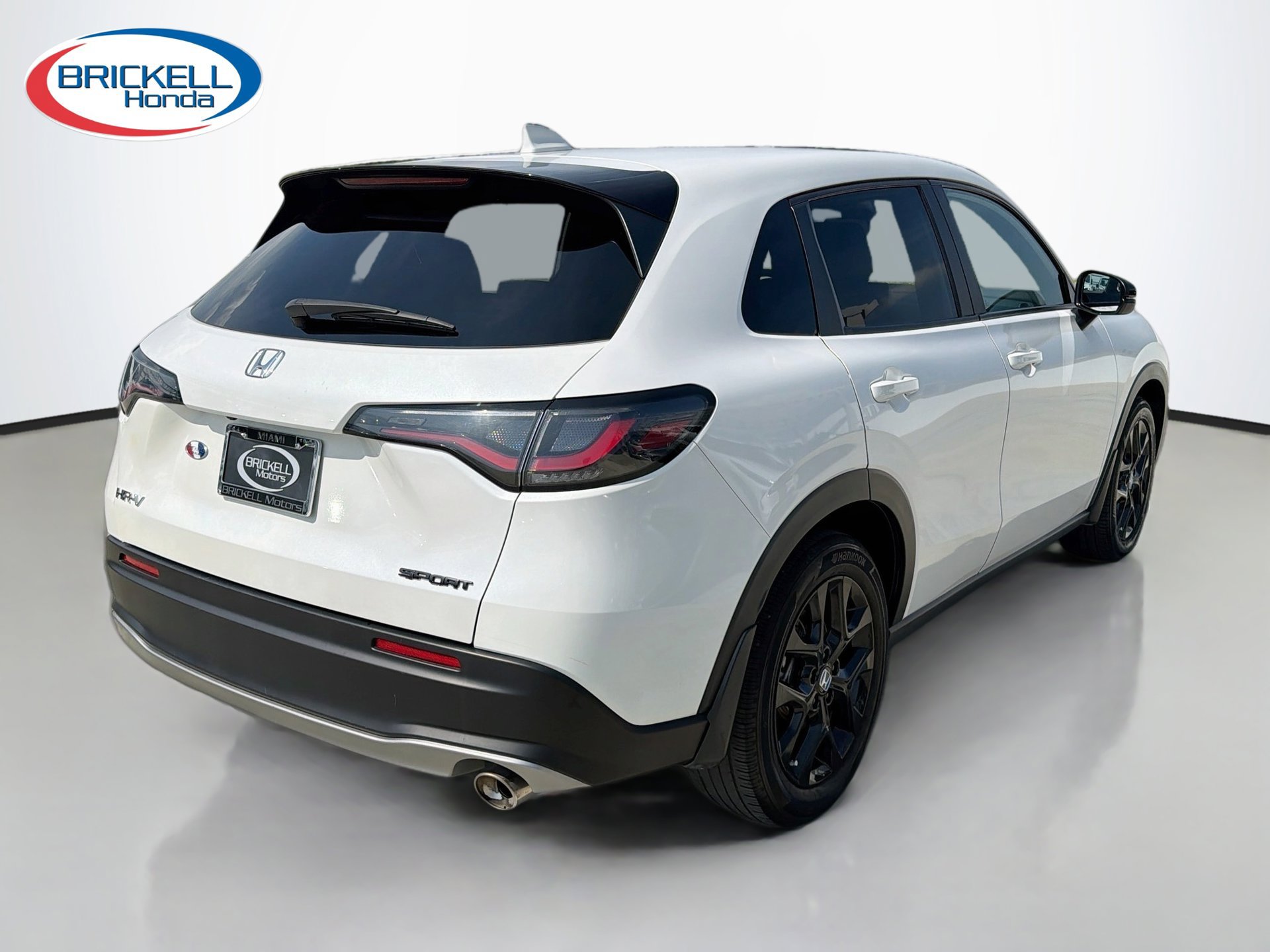 Used 2025 Honda HR-V Sport image 3