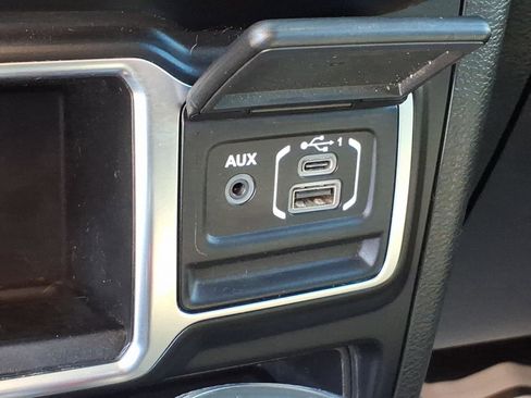 Used 2023 Jeep Wrangler Sport AWD/4WD image 20