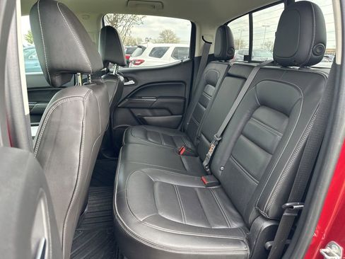 Used 2020 GMC Canyon Denali image 14