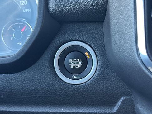 Certified 2024 RAM 1500 Laramie image 22