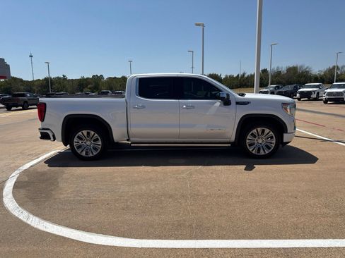 Used 2021 GMC Sierra 1500 Denali w/ Denali Ultimate Package AWD/4WD image 23