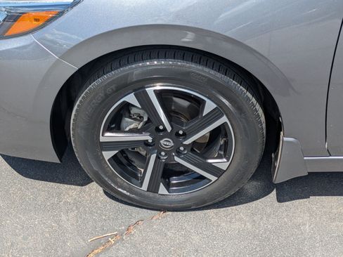 Used 2024 Nissan Sentra SV w/ All-Weather Package FWD image 13