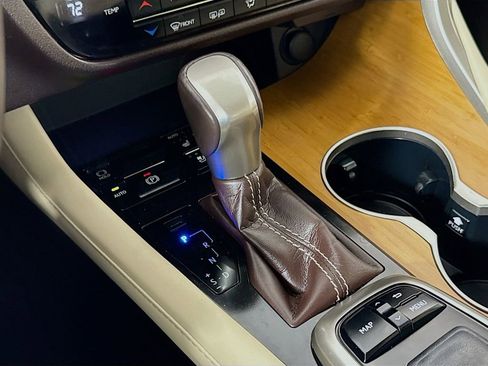 Used 2017 Lexus RX 350 FWD w/ Premium Package image 17