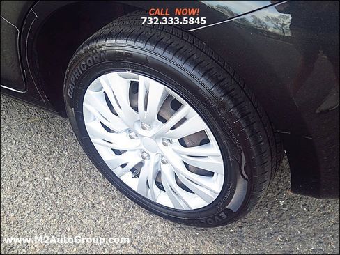 Used 2009 Scion xB FWD image 30