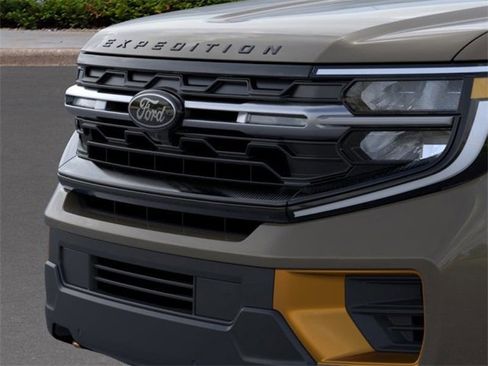New 2026 Ford Expedition Tremor image 17