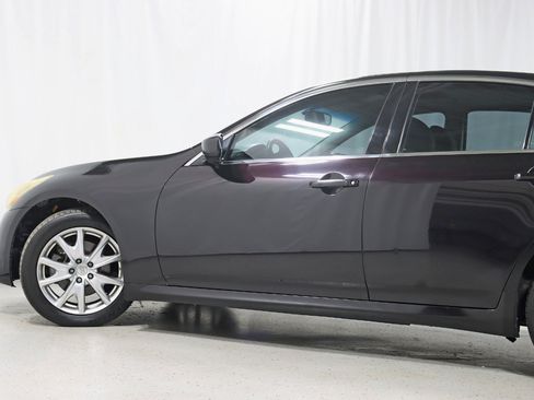 Used 2012 INFINITI G37 x Sedan w/ Premium Pkg AWD/4WD image 11