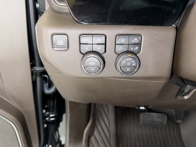 Used 2026 Chevrolet Silverado 2500 LTZ w/ LTZ Plus Package AWD/4WD image 8