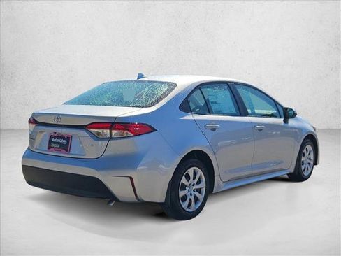 New 2026 Toyota Corolla LE FWD image 2