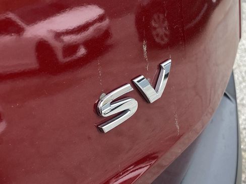 Certified 2023 Nissan Rogue SV FWD image 5