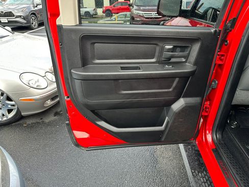 Used 2015 RAM 1500 Express image 20
