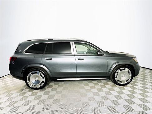 New 2026 Mercedes-Benz Maybach GLS 600 4MATIC image 8
